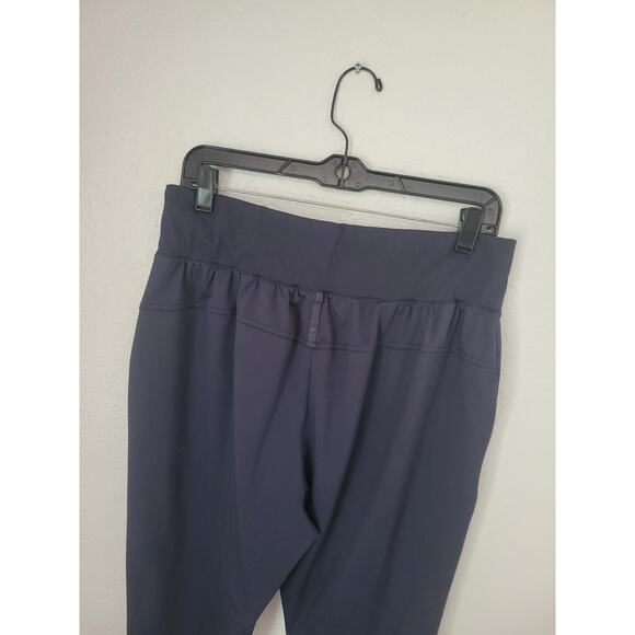 L.L. Bean Women's VentureSoft Knit Relaxed Joggers Women's Size Medium Navy Blue - Picture 9 of 12